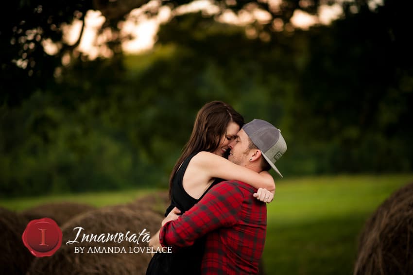 hug kiss engagement photography wedding chattanooga tn dalton ga ringgold ga dallas ga