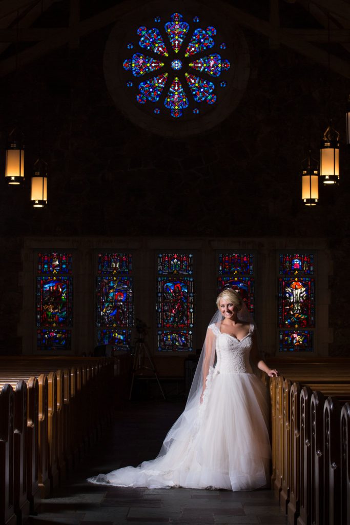 Bridal_portrait_portfolio_image_by_Chattanooga_based_Innamorata_Photography_6N5C8388