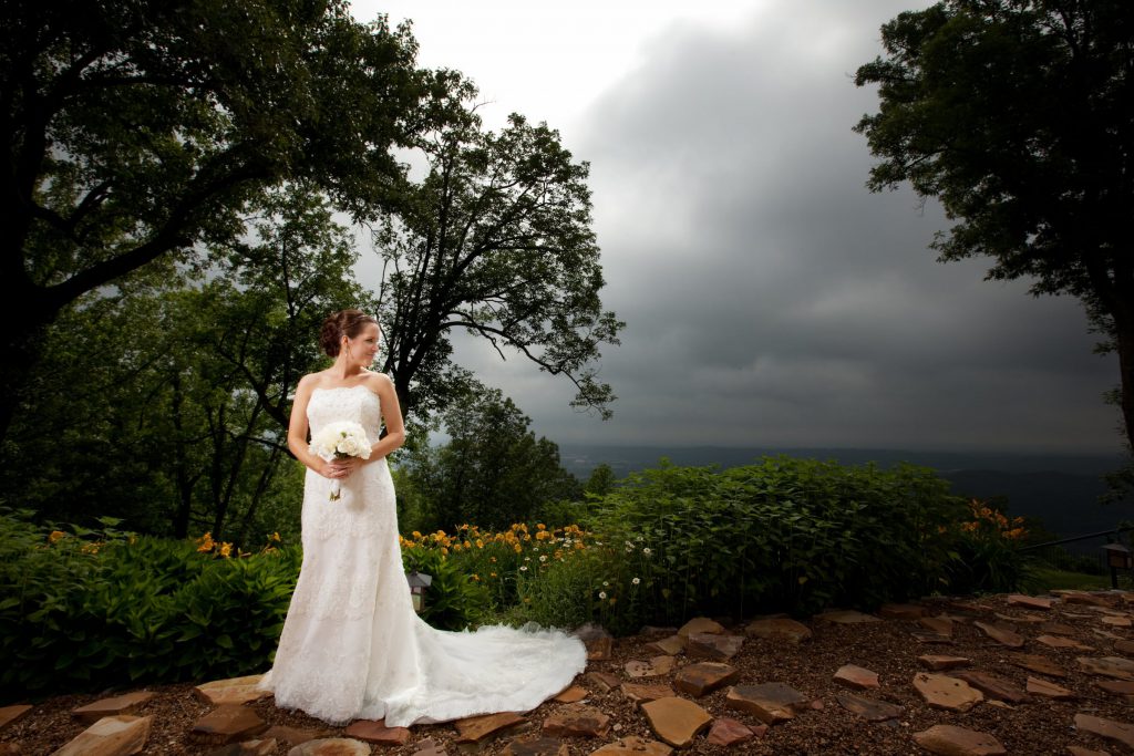 Bridal_portrait_portfolio_image_by_Chattanooga_based_Innamorata_Photography_CourtneyDavidWed0050C