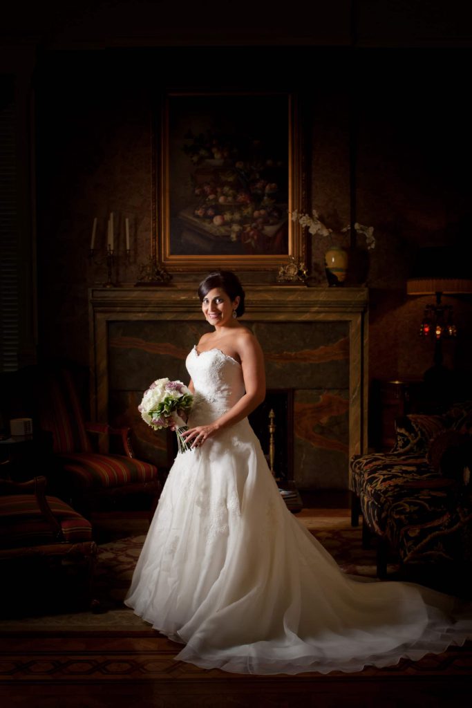 Bridal_portrait_portfolio_image_by_Chattanooga_based_Innamorata_Photography_LonaBridal0010Ce