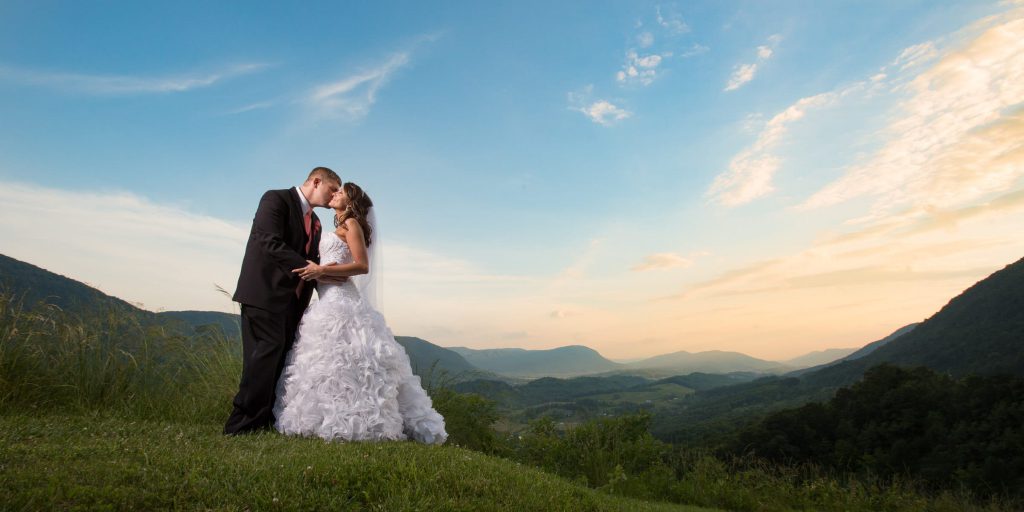 Destination_wedding_portfolio_image_by_Chattanooga_based_Innamorata_Photography_SR0A8785-Edit-2