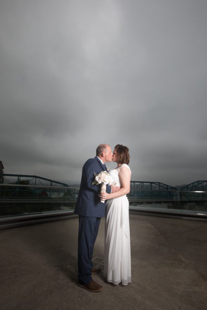 Elopement_portfolio_image_by_Chattanooga_based_Innamorata_Photography_MistyCarlWED00030C