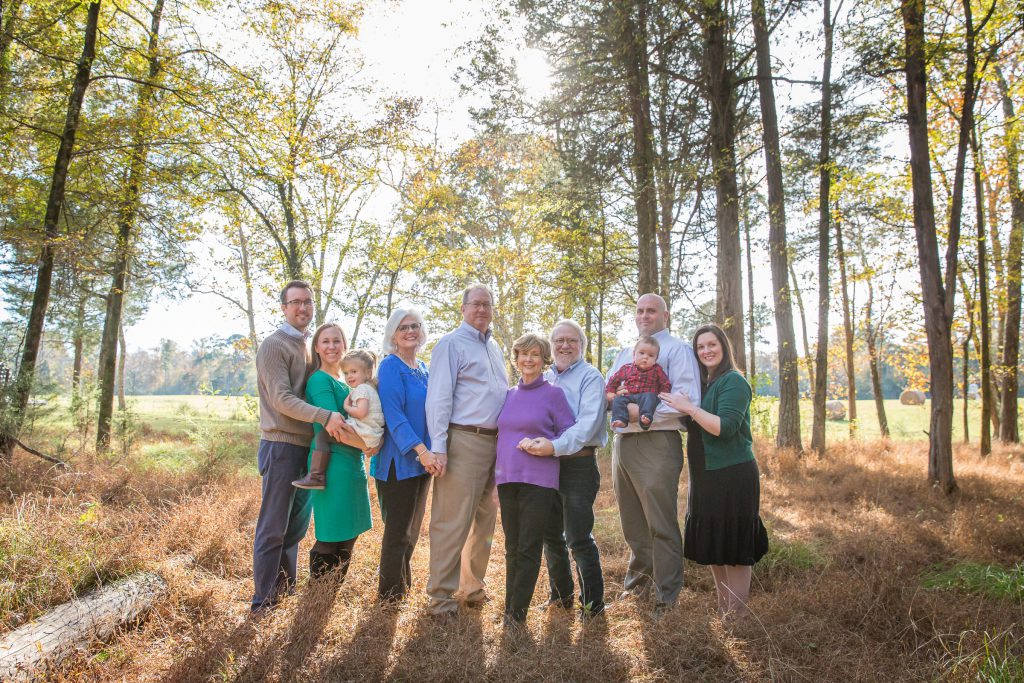 Family_portrait_portfolio_image_by_Chattanooga_based_Innamorata_Photography_Buselmeier201800012C