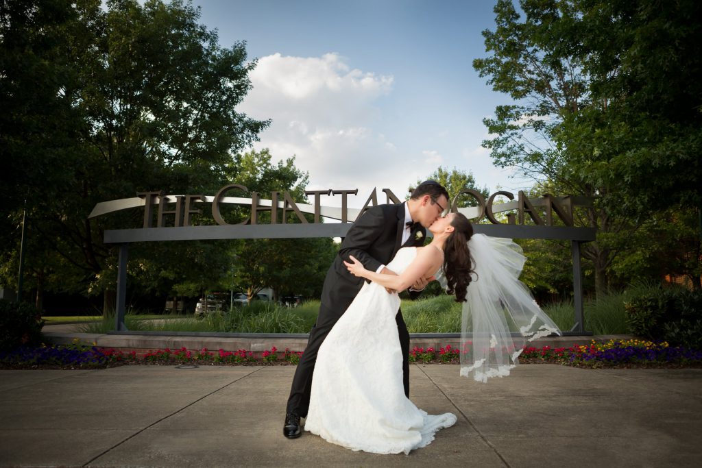 Forever_wedding_portrait_portfolio_image_by_Chattanooga_based_Innamorata_Photography_AllisonGusWed00474_C-Edit