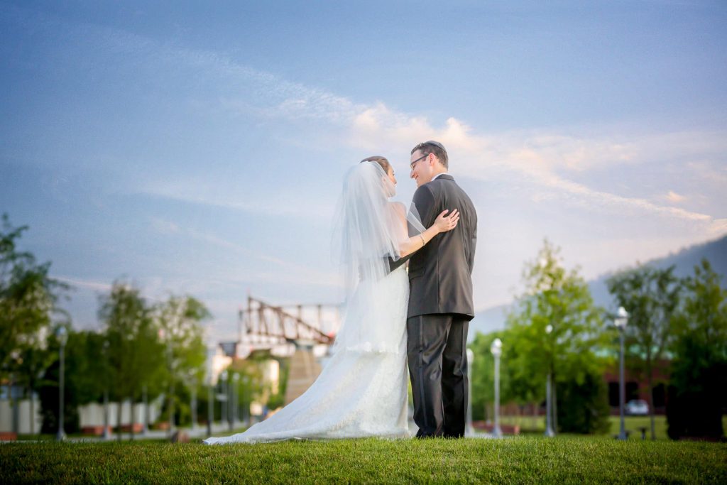 Forever_wedding_portrait_portfolio_image_by_Chattanooga_based_Innamorata_Photography_AllisonGusWed00477_C