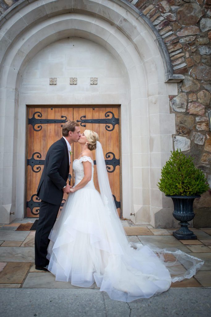 Forever_wedding_portrait_portfolio_image_by_Chattanooga_based_Innamorata_Photography_HaleighTreyWedding0927C