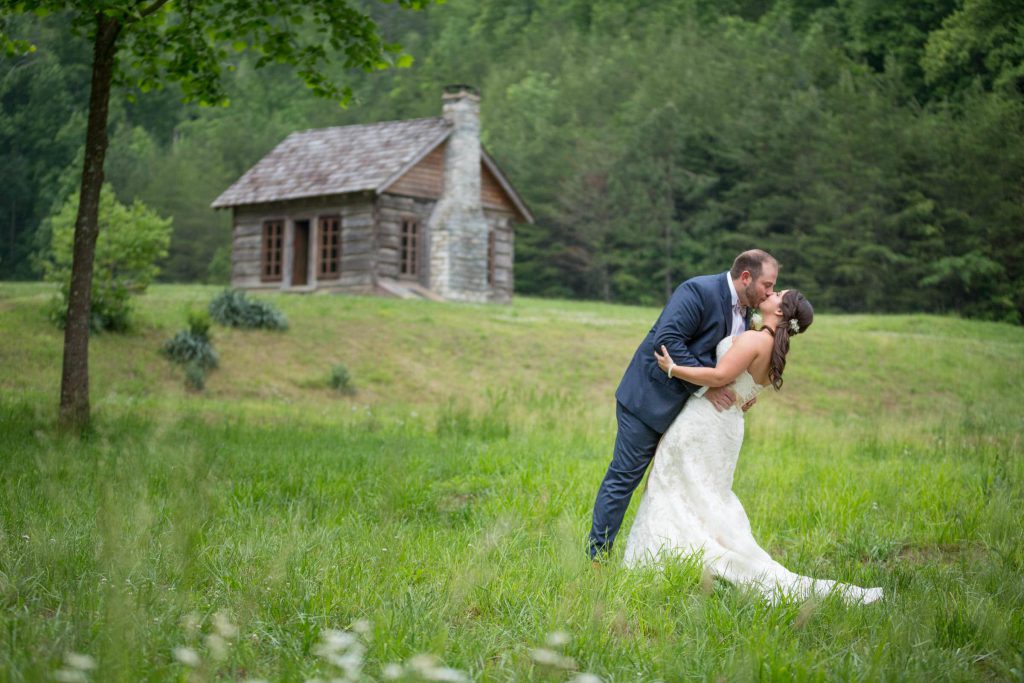 Forever_wedding_portrait_portfolio_image_by_Chattanooga_based_Innamorata_Photography_JennieCodyWed00301_C