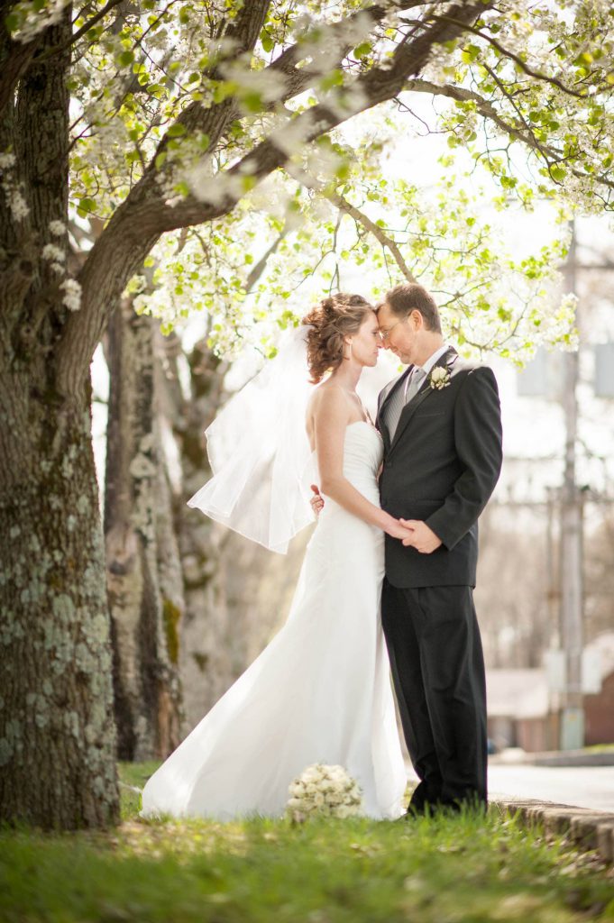 Forever_wedding_portrait_portfolio_image_by_Chattanooga_based_Innamorata_Photography_KatieChanningWed00286_C