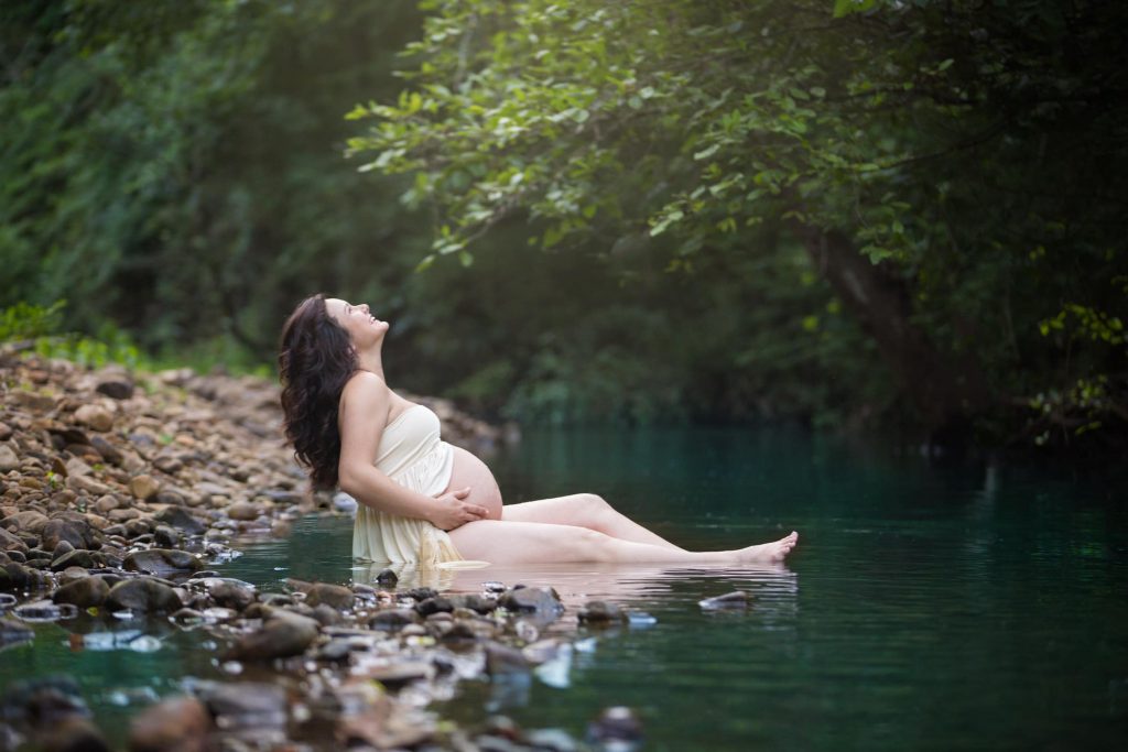 Maternity_portrait_portfolio_image_by_Chattanooga_based_Innamorata_Photography_6N5C846434