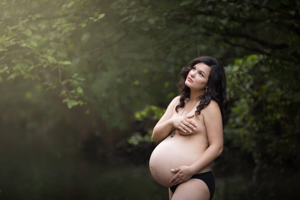 Maternity_portrait_portfolio_image_by_Chattanooga_based_Innamorata_Photography_6N5C8527-Edit-Edit2