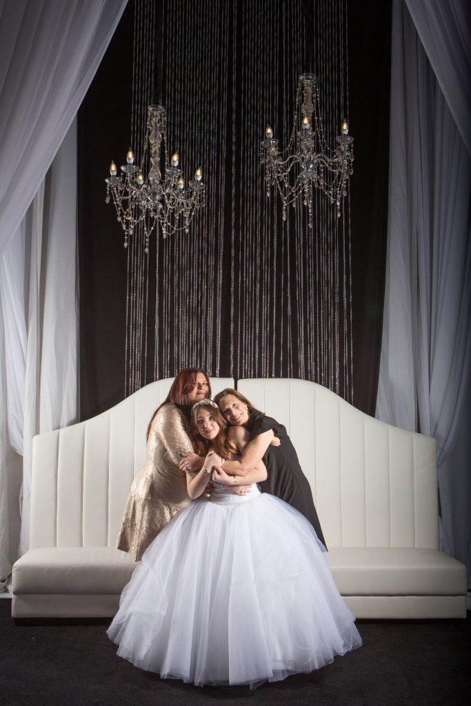 Mitzvah_portfolio_image_by_Chattanooga_based_Innamorata_Photography_JordynMitzvah00099C