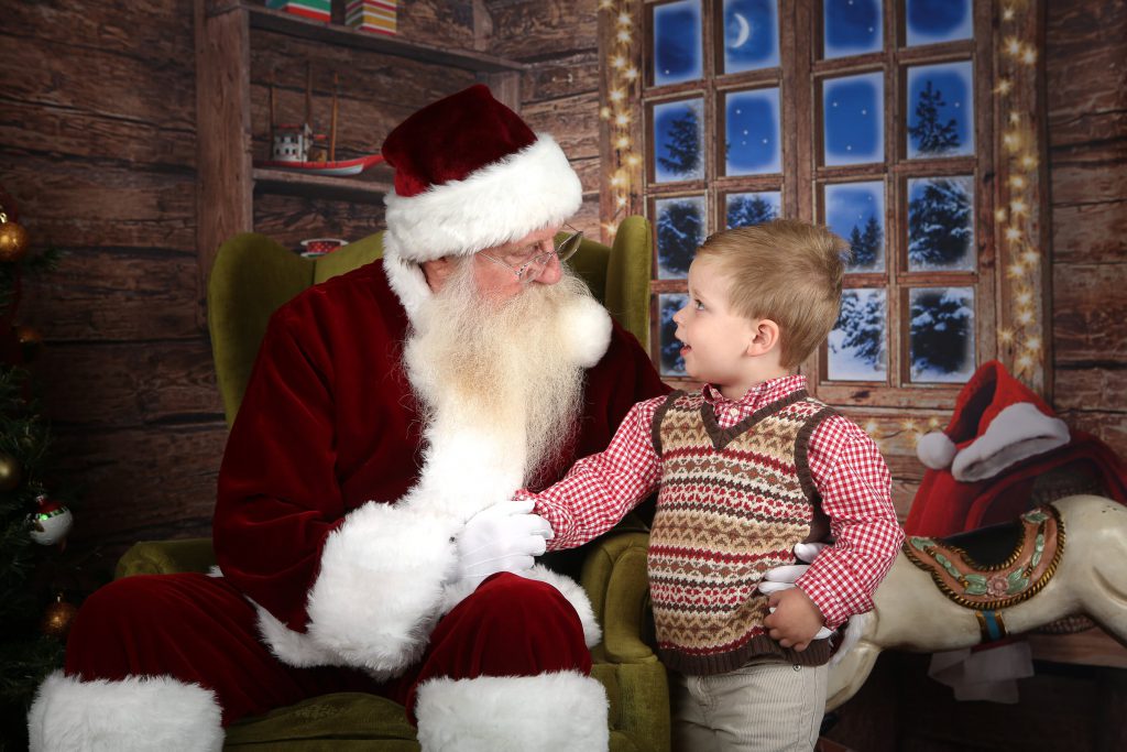 Santa_portrait_portfolio_image_by_Chattanooga_based_Innamorata_Photography_SR0A2097