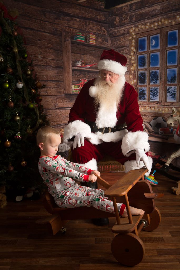 Santa_portrait_portfolio_image_by_Chattanooga_based_Innamorata_Photography_SR0A5954