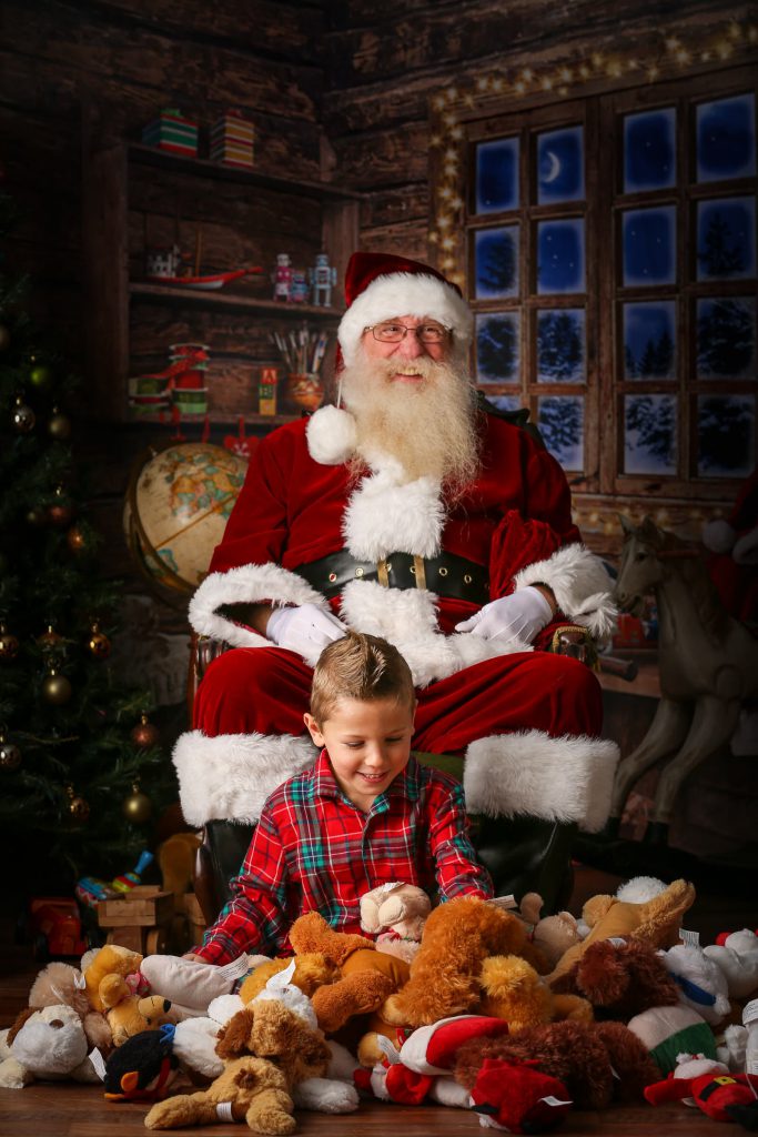 Santa_portrait_portfolio_image_by_Chattanooga_based_Innamorata_Photography_TrippSanta-62