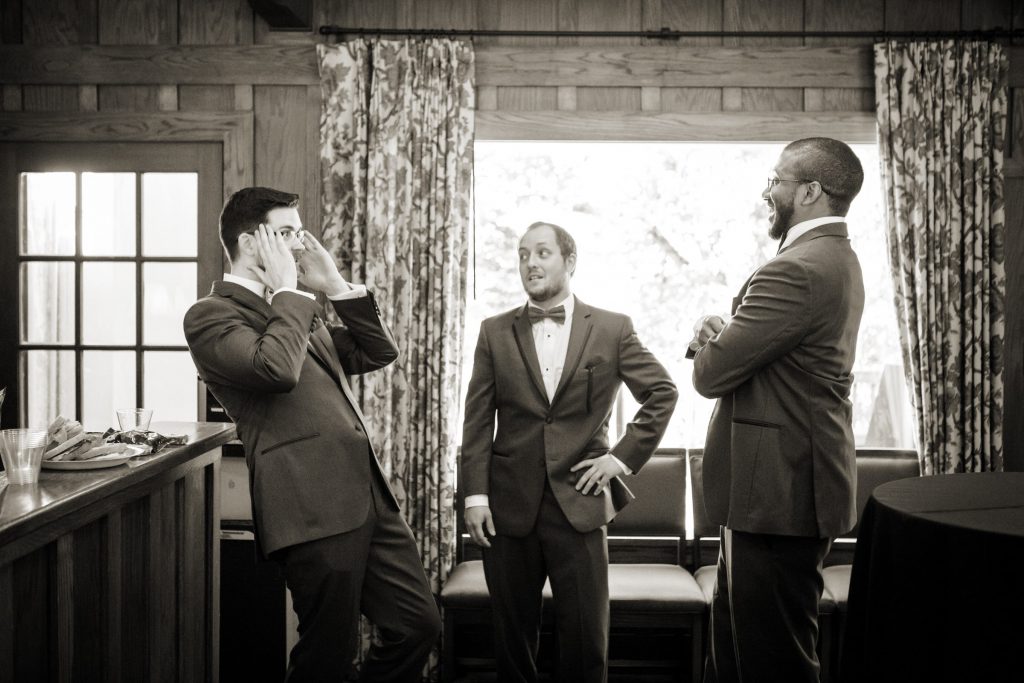 Wedding_anticipation_portfolio_image_by_Chattanooga_based_Innamorata_Photography_AllisonRogerWed00066M