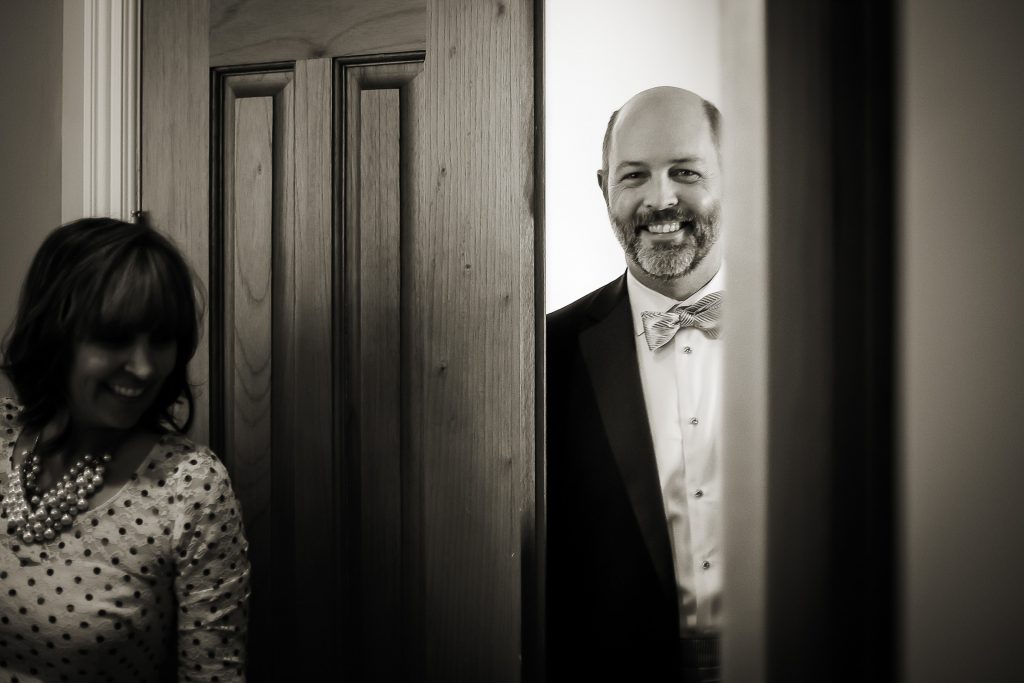 Wedding_anticipation_portfolio_image_by_Chattanooga_based_Innamorata_Photography_DanielleJackWed00066M