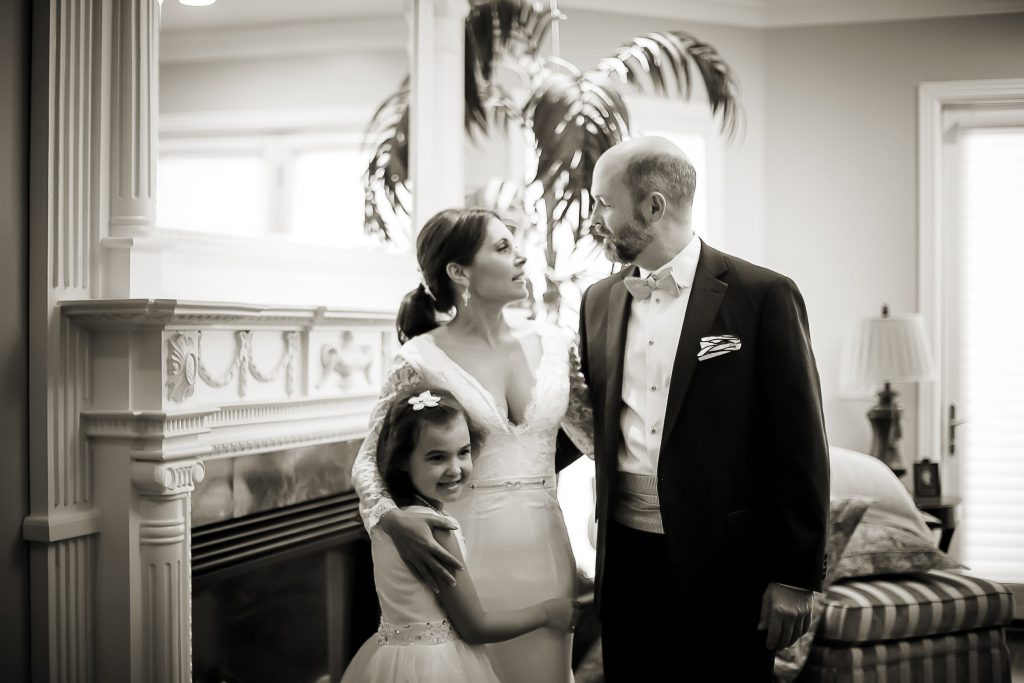 Wedding_anticipation_portfolio_image_by_Chattanooga_based_Innamorata_Photography_DanielleJackWed00072M