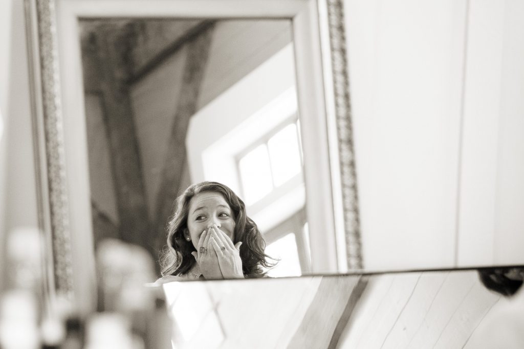 Wedding_anticipation_portfolio_image_by_Chattanooga_based_Innamorata_Photography_DottieMichaelWED00078M