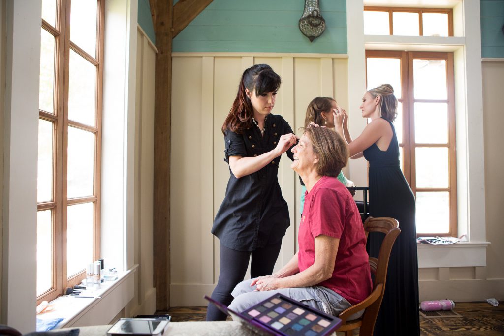 Wedding_anticipation_portfolio_image_by_Chattanooga_based_Innamorata_Photography_DottieMichaelWED00189C