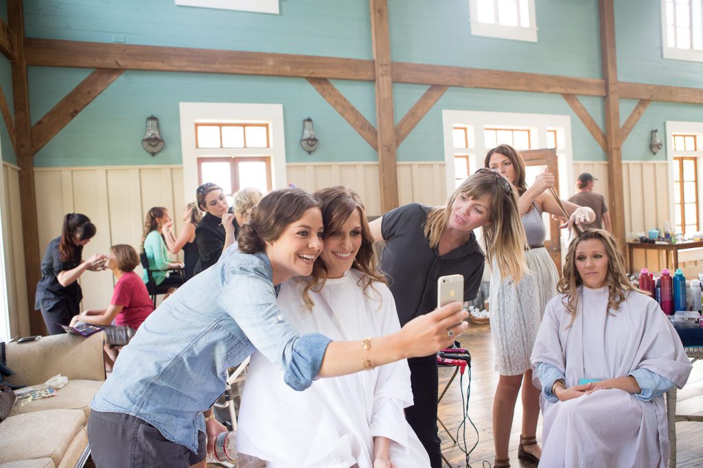 Wedding_anticipation_portfolio_image_by_Chattanooga_based_Innamorata_Photography_DottieMichaelWED00210C