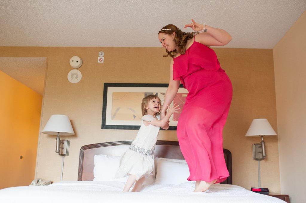 Wedding_anticipation_portfolio_image_by_Chattanooga_based_Innamorata_Photography_LauraChrisWed00055_C