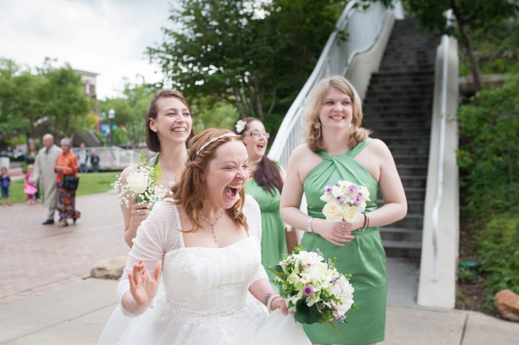 Wedding_anticipation_portfolio_image_by_Chattanooga_based_Innamorata_Photography_LauraChrisWed00140_C