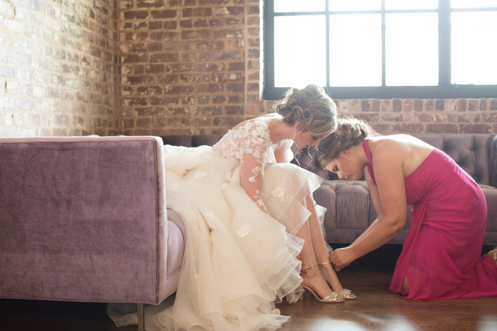 Wedding_anticipation_portfolio_image_by_Chattanooga_based_Innamorata_Photography_MEL_1448