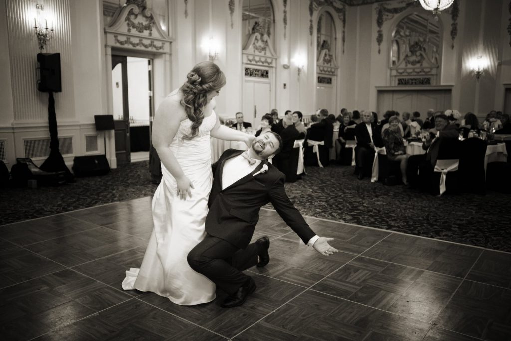 Wedding_celebration_portfolio_image_by_Chattanooga_based_Innamorata_Photography_CourtneyLebronWed00623M