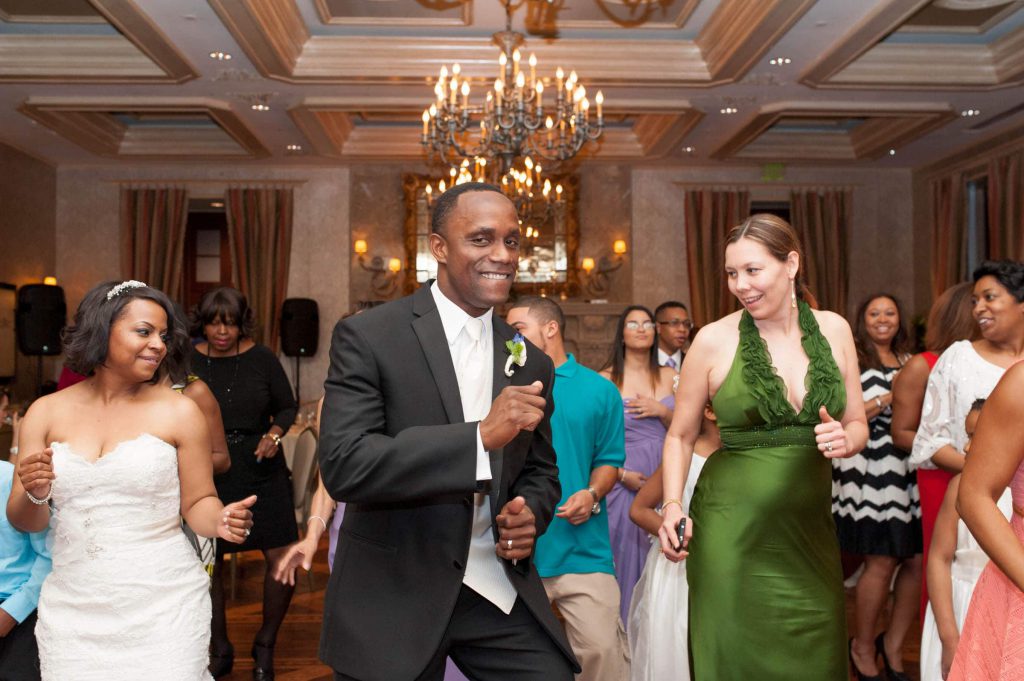 Wedding_celebration_portfolio_image_by_Chattanooga_based_Innamorata_Photography_LarayDaveWed00411_C