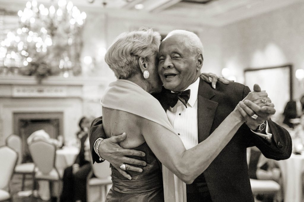 Wedding_celebration_portfolio_image_by_Chattanooga_based_Innamorata_Photography_LarayDaveWed00510_M