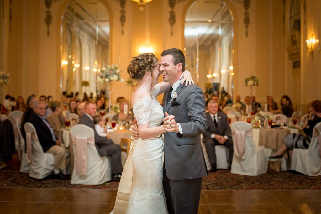 Wedding_celebration_portfolio_image_by_Chattanooga_based_Innamorata_Photography_LeoraJacobWed00583C