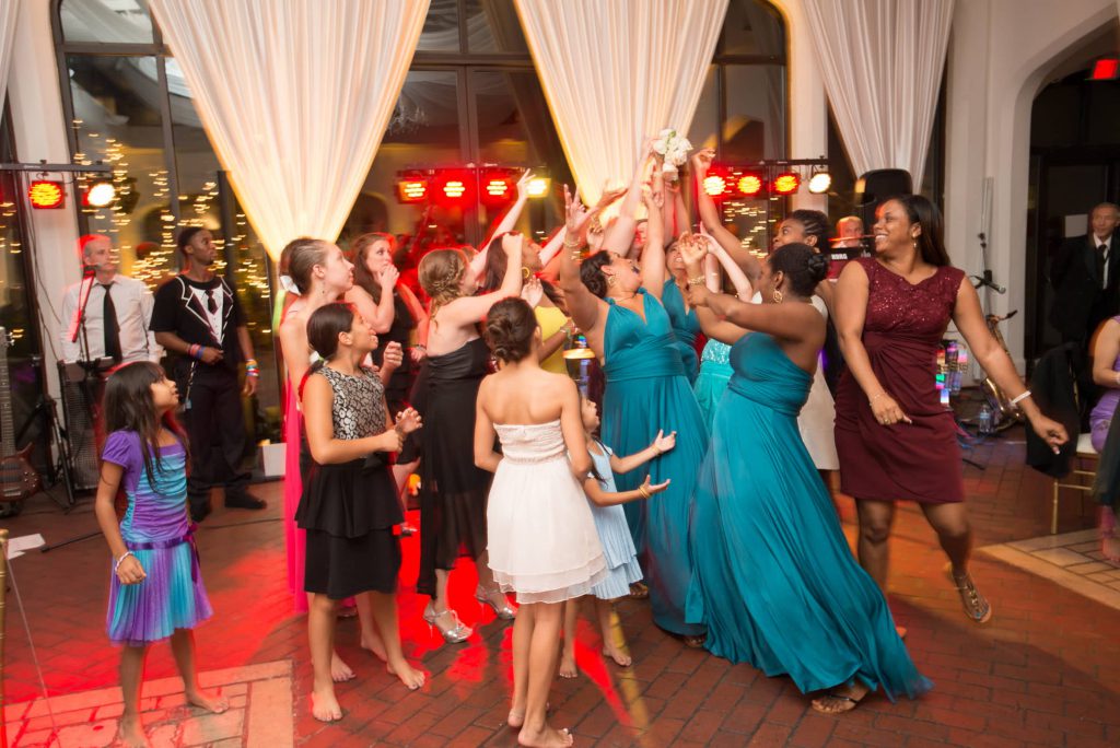 Wedding_celebration_portfolio_image_by_Chattanooga_based_Innamorata_Photography_NandaniDrewWed00491C