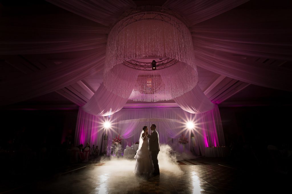 Wedding_celebration_portfolio_image_by_Chattanooga_based_Innamorata_Photography_ZonesBA