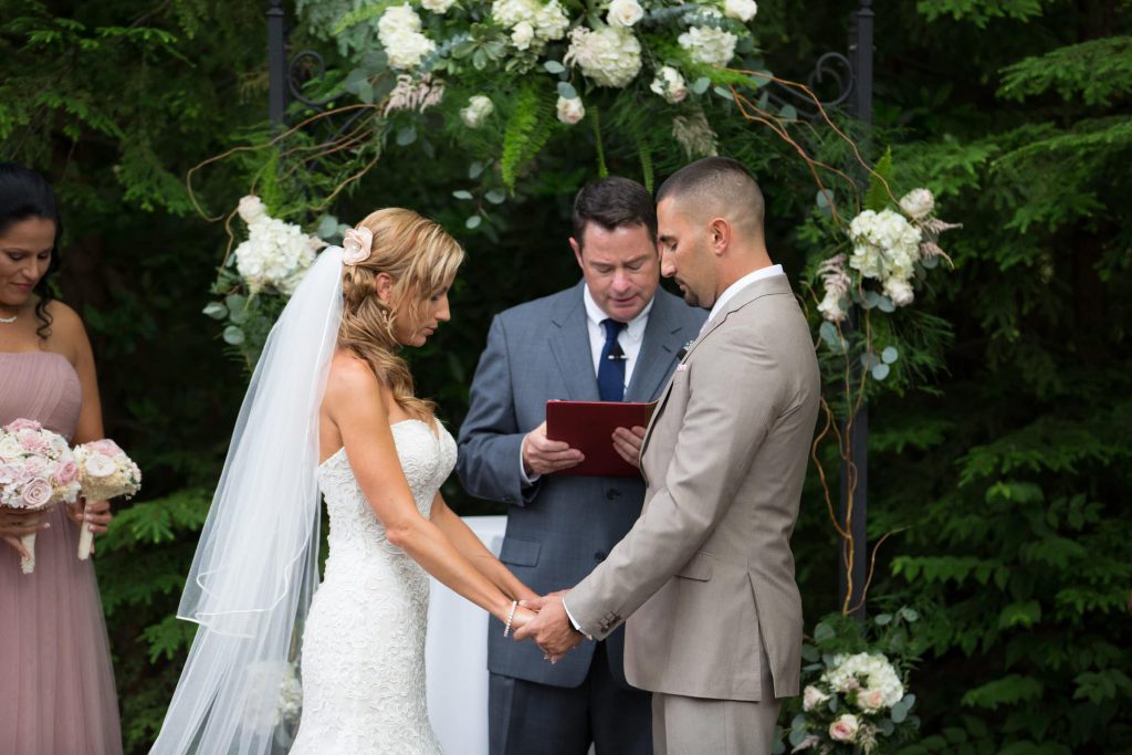 Wedding_ceremony_portfolio_image_by_Chattanooga_based_Innamorata_Photography_6N5C4692