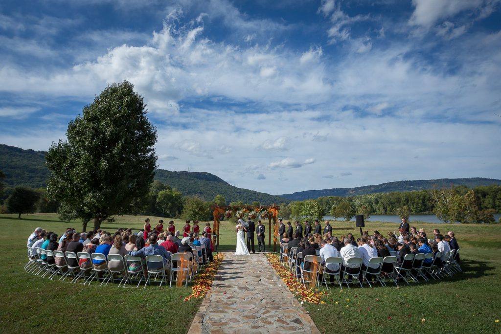 Wedding_ceremony_portfolio_image_by_Chattanooga_based_Innamorata_Photography_AmyJuanWed00239C