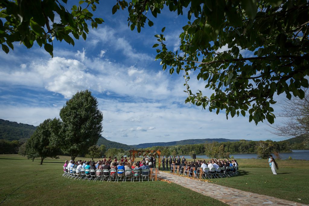 Wedding_ceremony_portfolio_image_by_Chattanooga_based_Innamorata_Photography_AmyJuanWed00242C