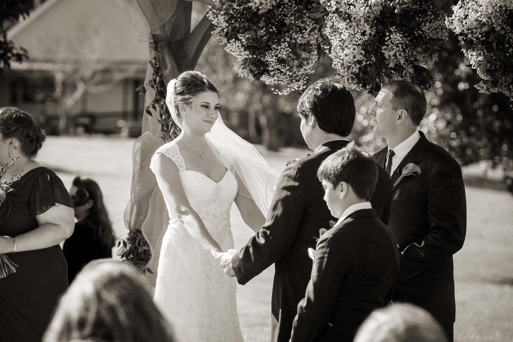 Wedding_ceremony_portfolio_image_by_Chattanooga_based_Innamorata_Photography_AmyJuanWed00257M