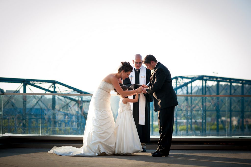 Wedding_ceremony_portfolio_image_by_Chattanooga_based_Innamorata_Photography_EmilyRyanWedding00352C