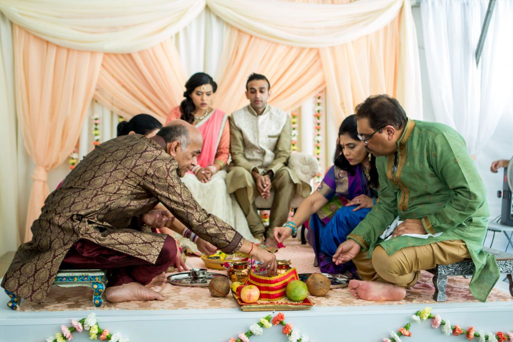 Wedding_ceremony_portfolio_image_by_Chattanooga_based_Innamorata_Photography_SagarPriya0175C