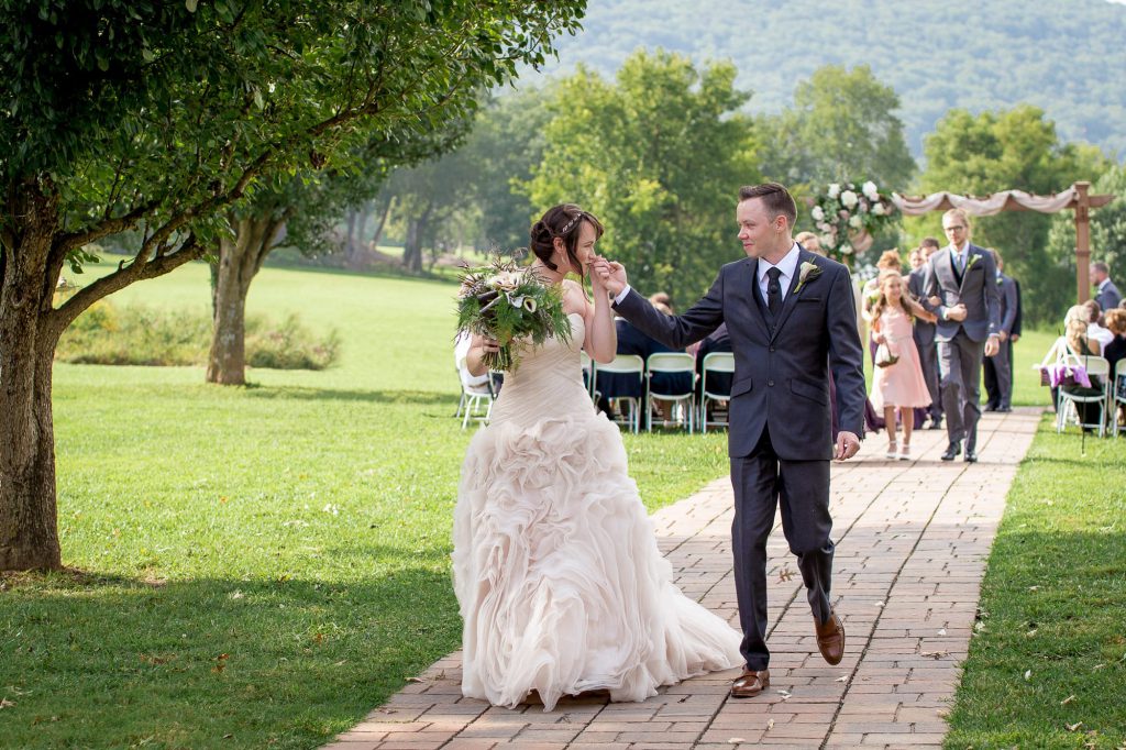 Wedding_ceremony_portfolio_image_by_Chattanooga_based_Innamorata_Photography_ceremony (2)