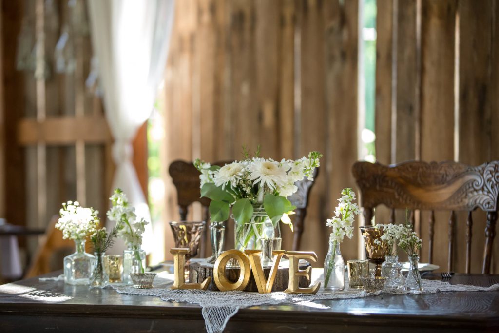 Wedding_detail_portfolio_image_by_Chattanooga_based_Innamorata_Photography_CarolineShotWed0308C