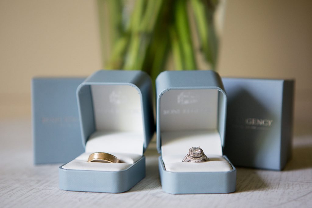 Wedding_detail_portfolio_image_by_Chattanooga_based_Innamorata_Photography_DottieMichaelWED00016C