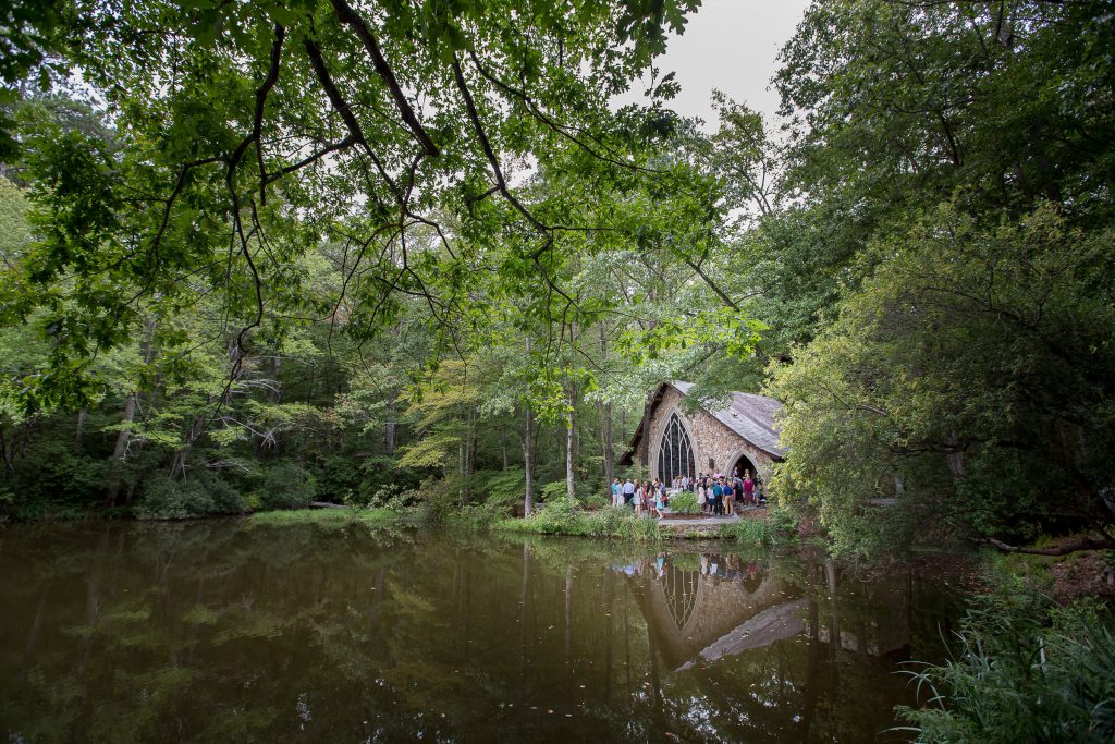 Wedding_party_and_family_portfolio_image_by_Chattanooga_based_Innamorata_Photography_AndreaEricWed00248C