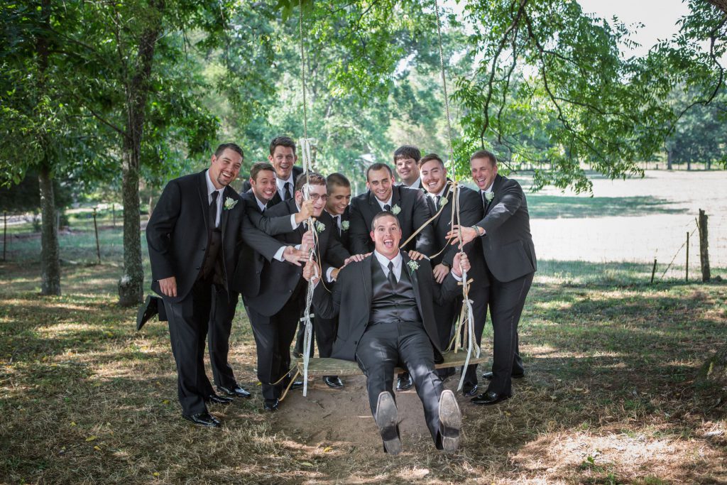 Wedding_party_and_family_portfolio_image_by_Chattanooga_based_Innamorata_Photography_CarolineShotWed0219C