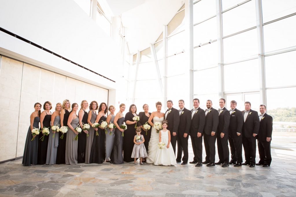 Wedding_party_and_family_portfolio_image_by_Chattanooga_based_Innamorata_Photography_EmilyRyanWedding00111C