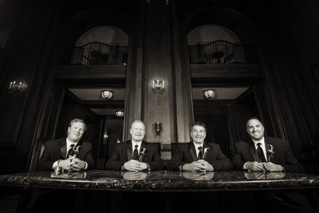 Wedding_party_and_family_portfolio_image_by_Chattanooga_based_Innamorata_Photography_GinaGeraldWed0007M