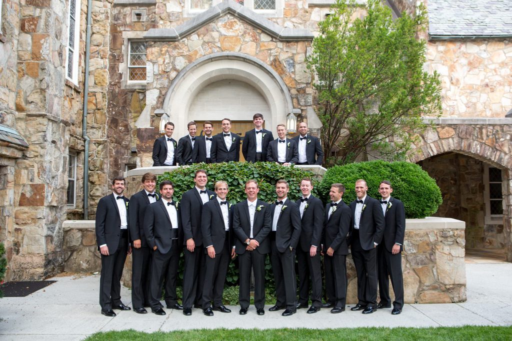 Wedding_party_and_family_portfolio_image_by_Chattanooga_based_Innamorata_Photography_HaleighTreyWedding0483C