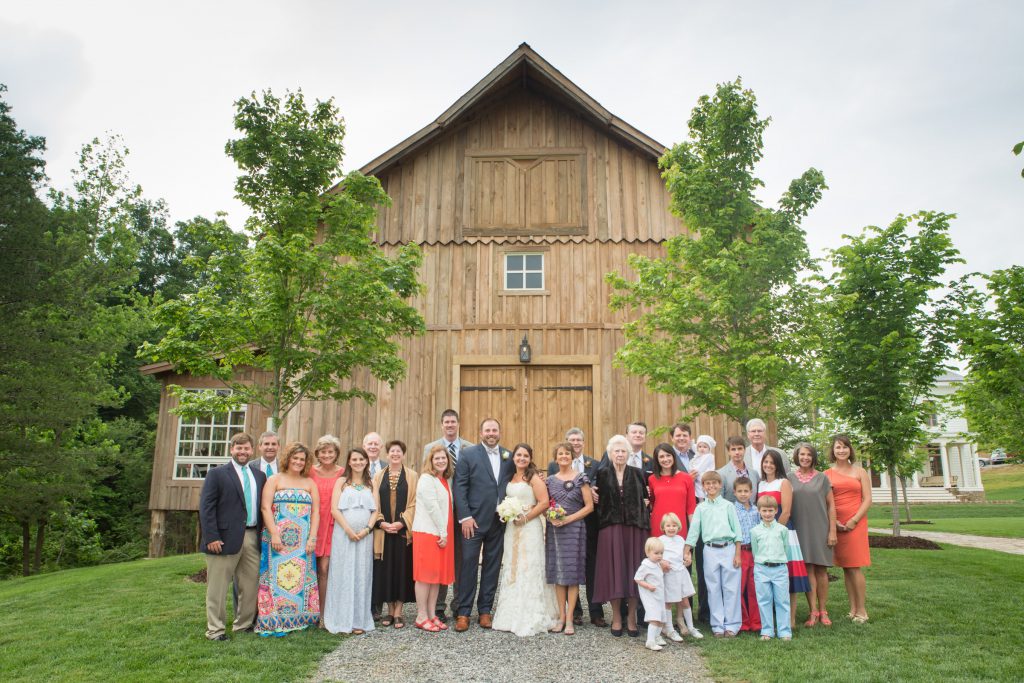 Wedding_party_and_family_portfolio_image_by_Chattanooga_based_Innamorata_Photography_JennieCodyWed00220_C