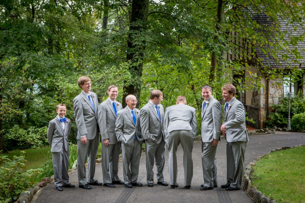 Wedding_party_and_family_portfolio_image_by_Chattanooga_based_Innamorata_Photography_LacieWesleyWed0092C