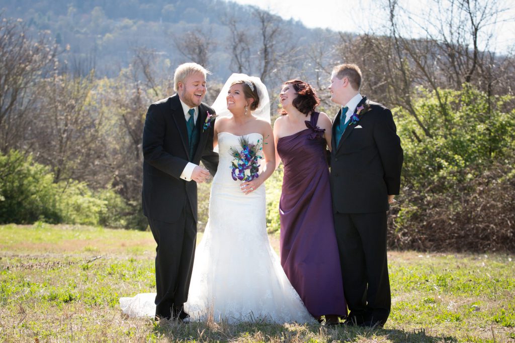 Wedding_party_and_family_portfolio_image_by_Chattanooga_based_Innamorata_Photography_LindseyMeganWed00176_C